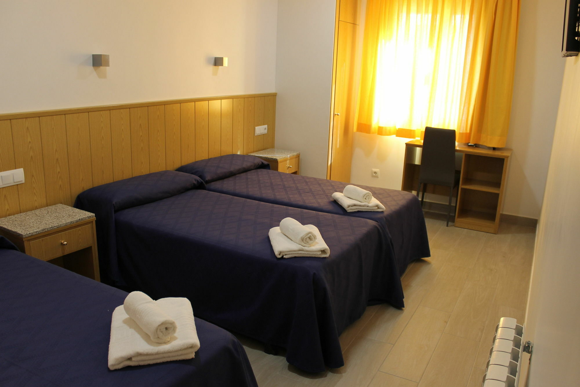 Hostal Conchita Legazpi Madrid Exteriér fotografie