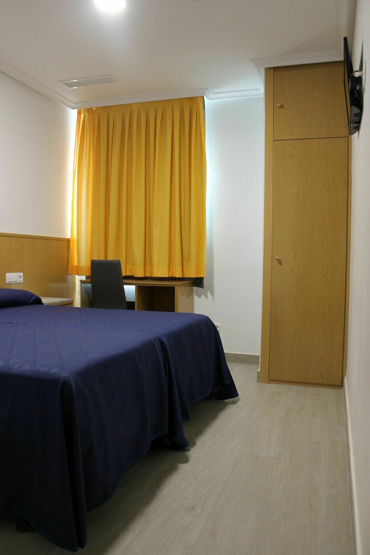 Hostal Conchita Legazpi Madrid Exteriér fotografie