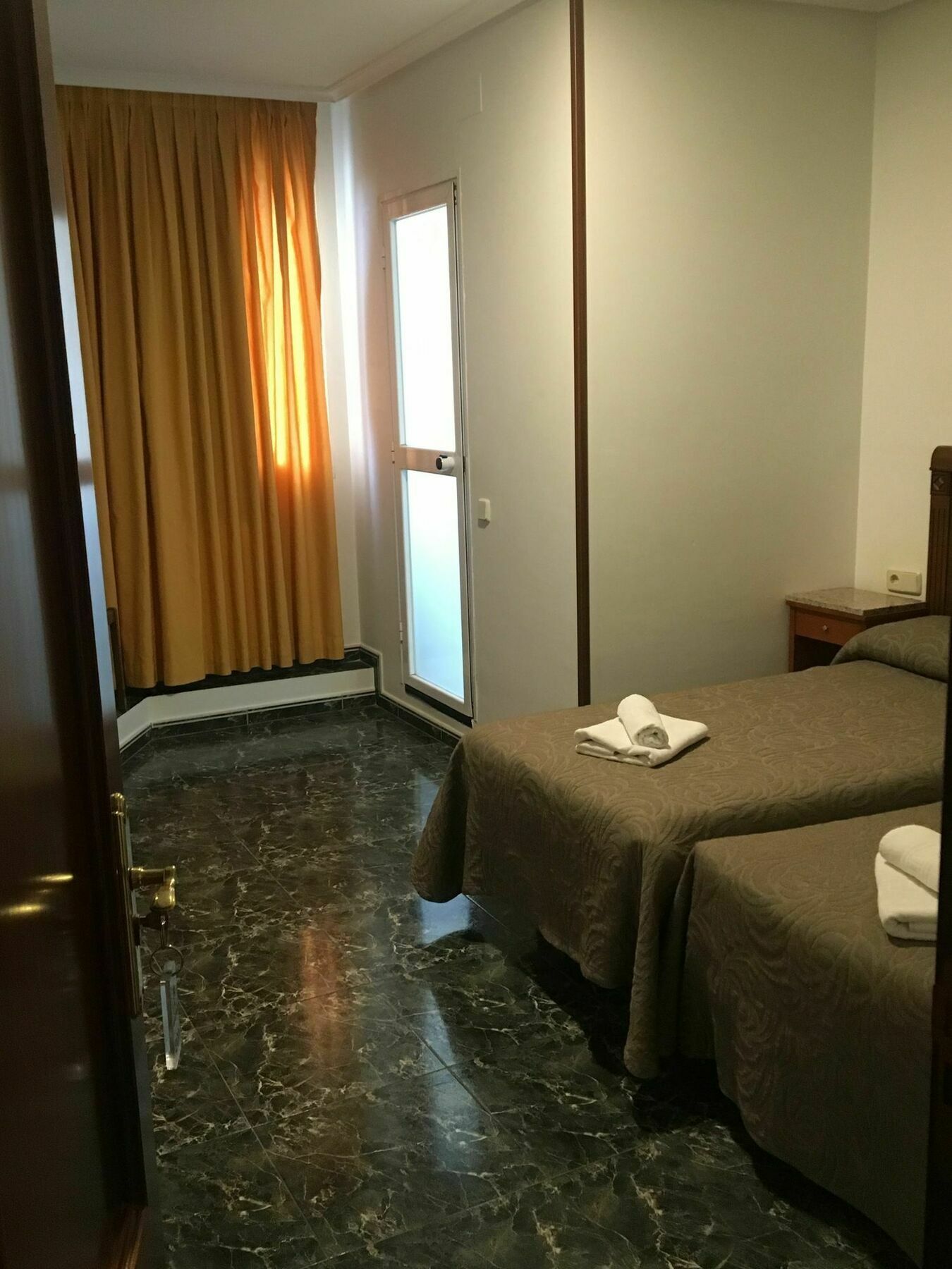 Hostal Conchita Legazpi Madrid Exteriér fotografie
